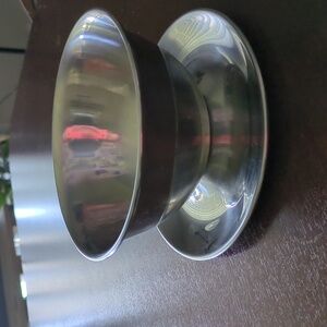 Oneida stainless steel bowl